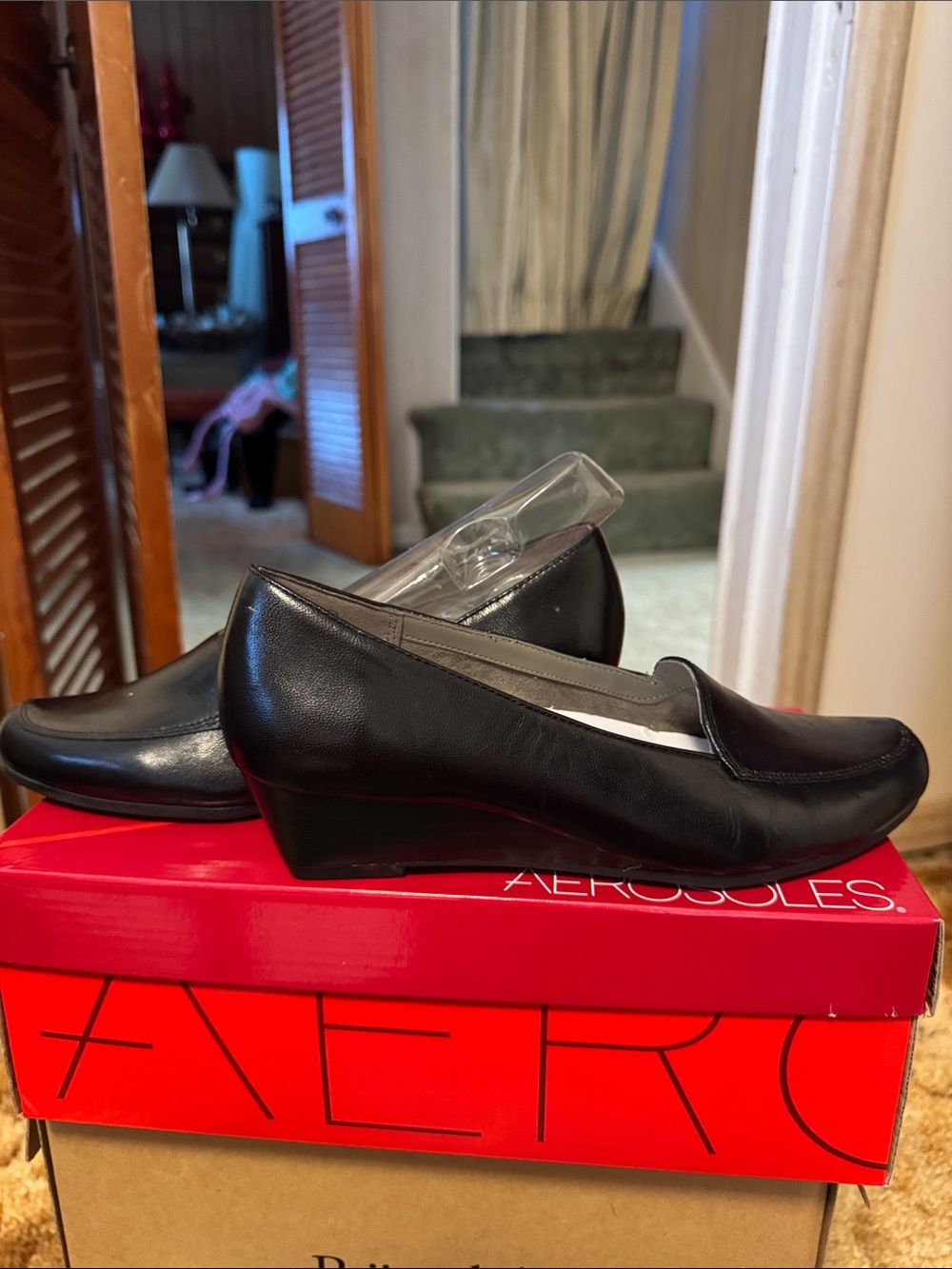 AEROSOLES Black Leather Low Wedge Loafer